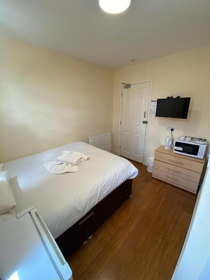 Contractors Guest House High Wycombe Dış mekan fotoğraf