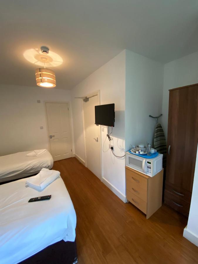 Contractors Guest House High Wycombe Dış mekan fotoğraf